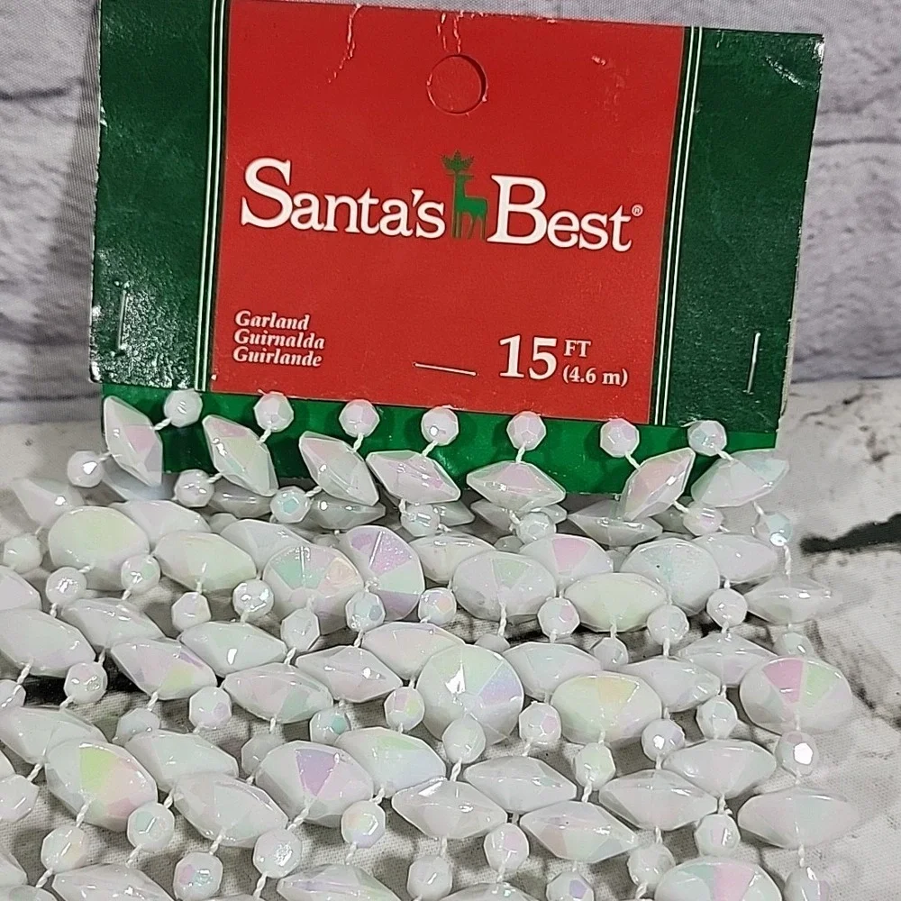 Vintage Santas Best Christmas Garland Acrylic Pearl Iridescent Beaded 15Ft NOS